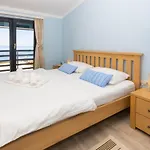 Villa Oaza